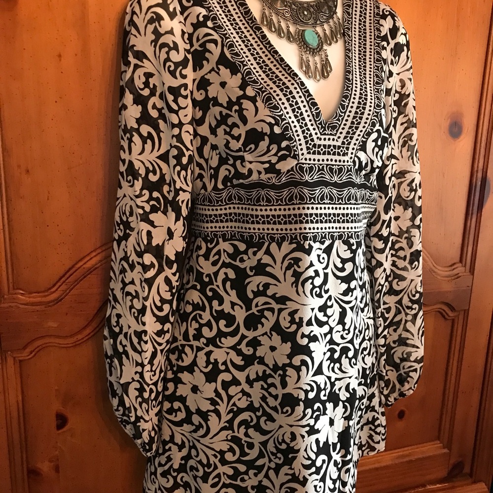 NWT SILK BOHO BABYDOLL WHITE HOUSE BLACK MARKET TUNIC TOP